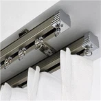 Легкий алюминиевый занавес трек